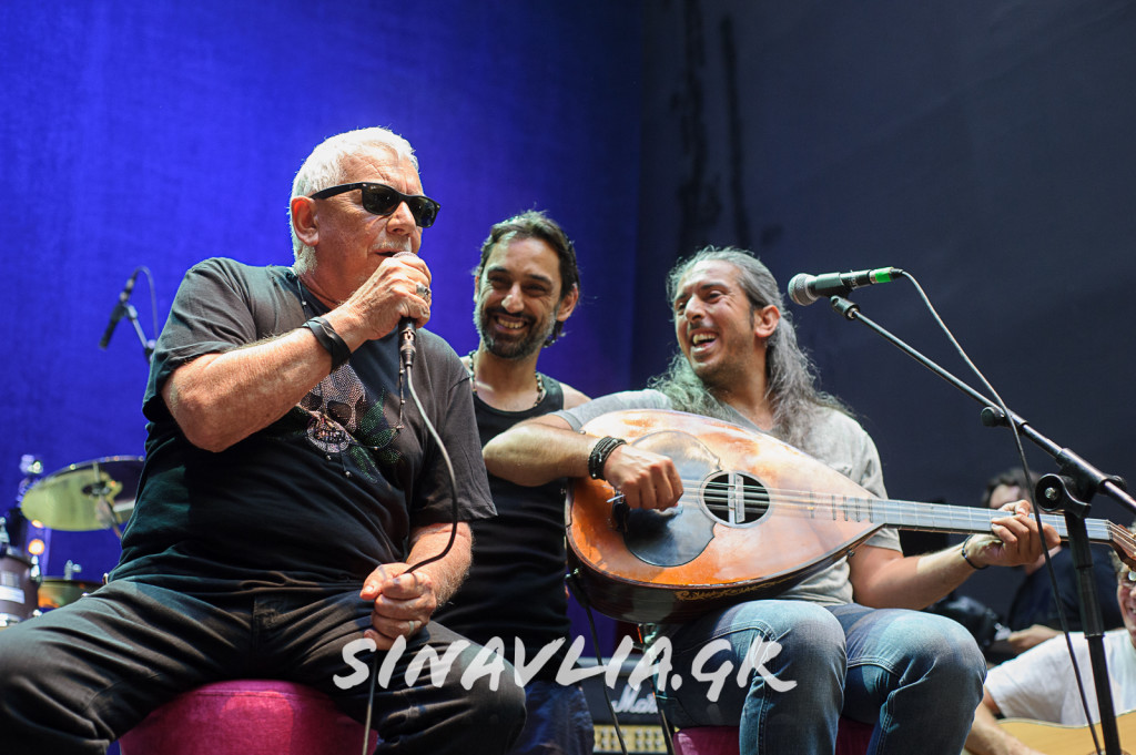 Γιάννης Eric Burdon - Γιάννης Χαρούλης - Stage Volume 1