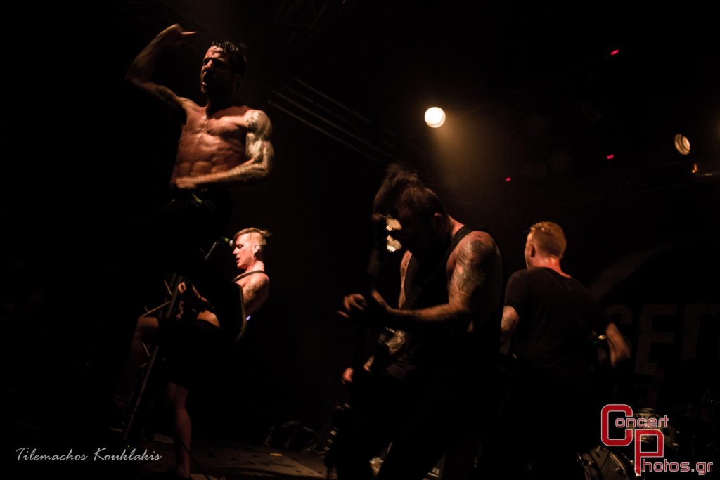 Raised Fist - Κύτταρο Live Club