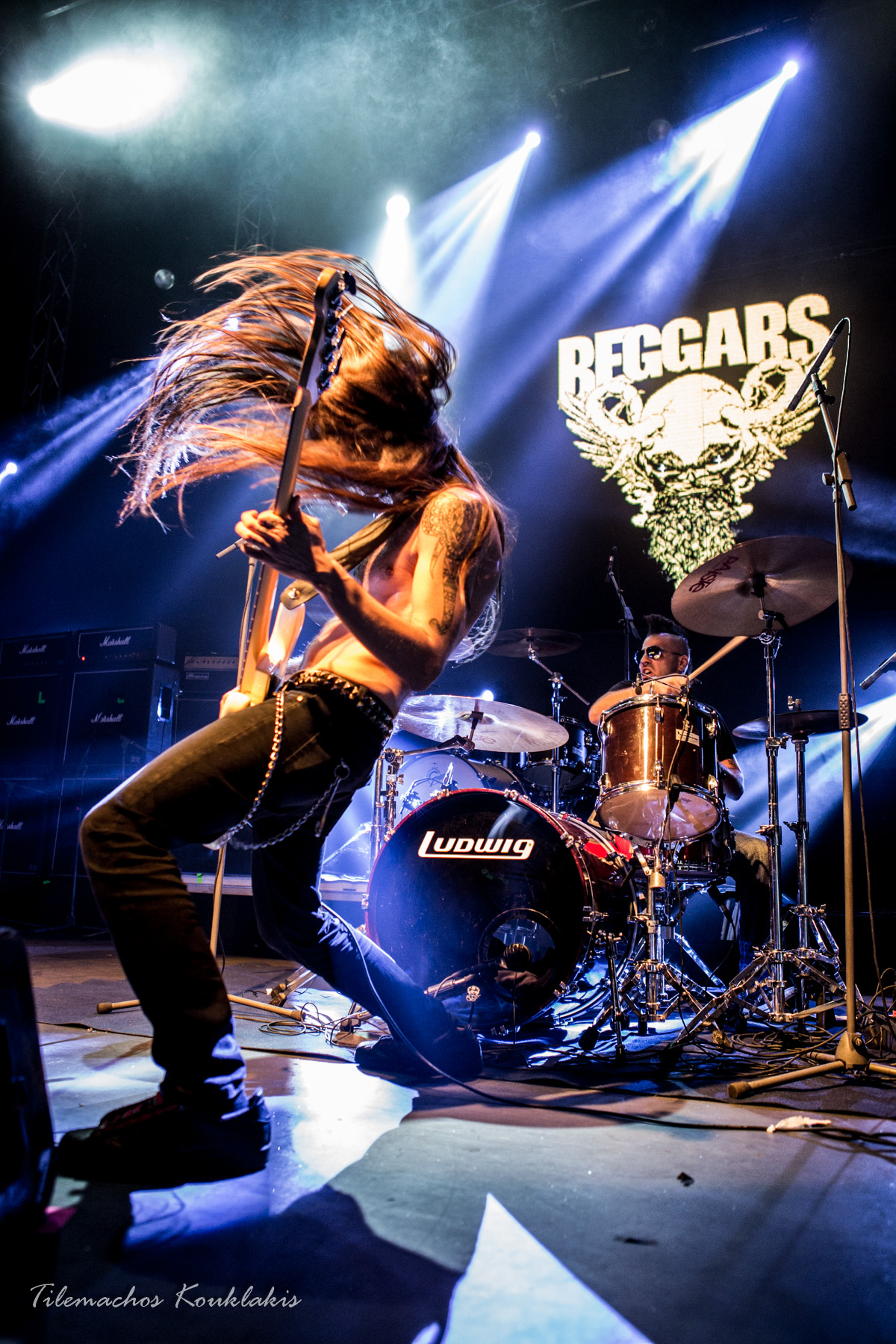 02_beggars_02