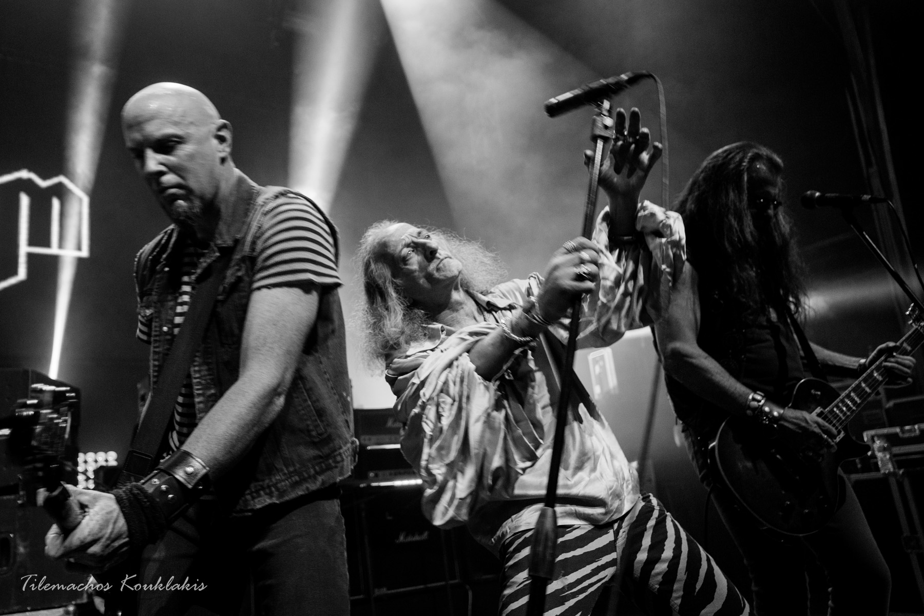 06_pentagram_09