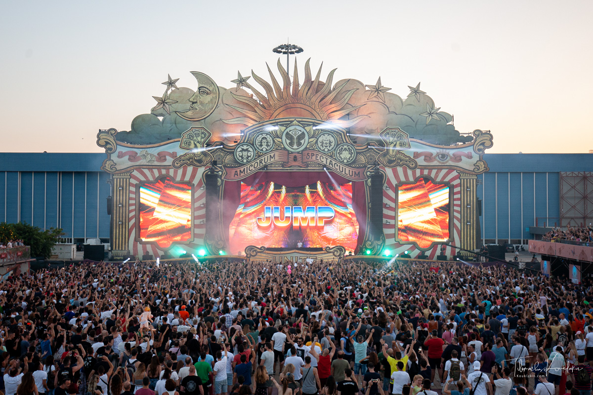Ανταπόκριση: Unite With Tomorrowland/Athens by FUZZ Productions and Release Athens, Ολυμπιακό Κέντρο Ξιφασκίας, Ελληνικό, 27/07/2019