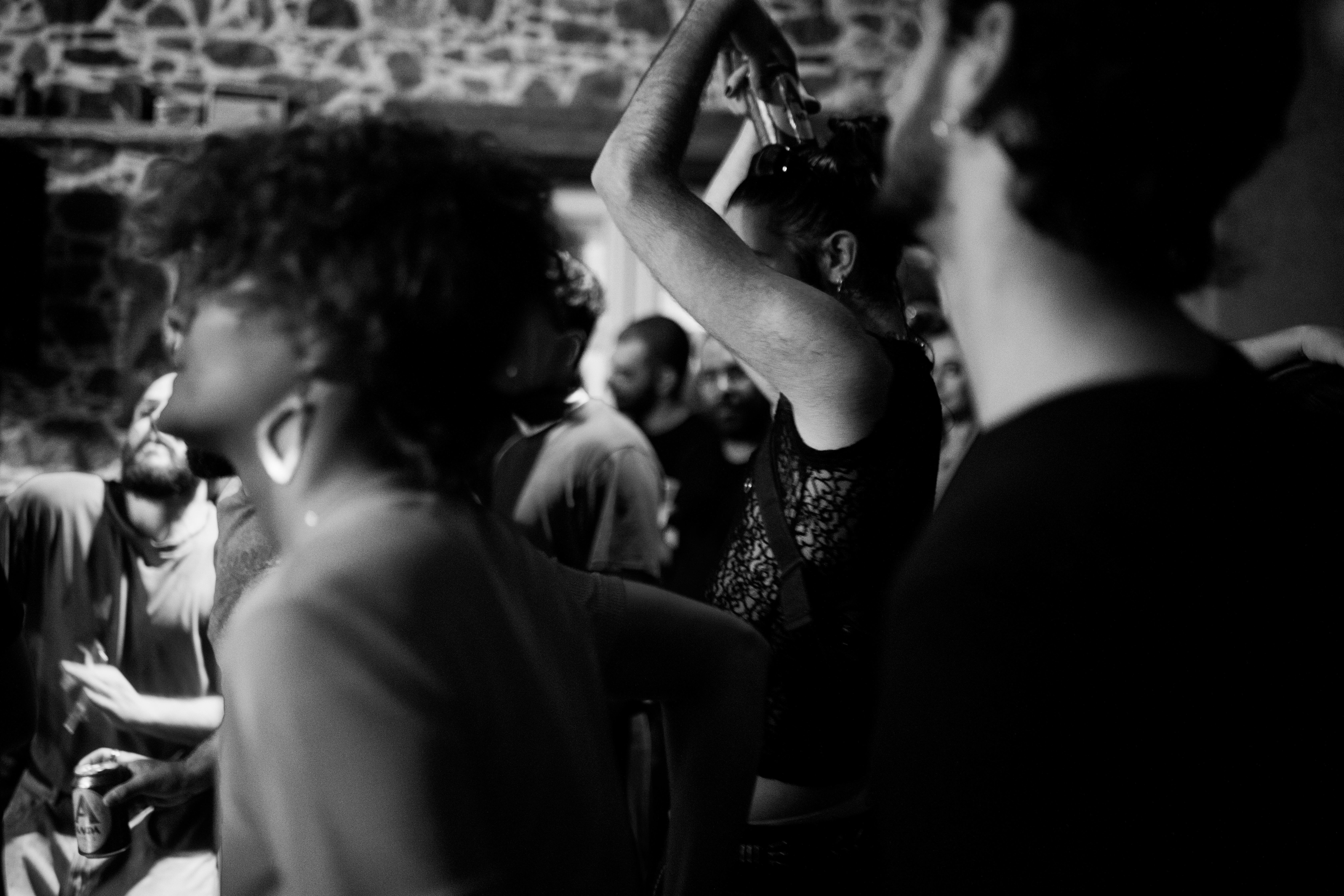 Paka Paka-Handmade Dance Music.  Λίγα λόγια για την εκρηκτική εμφάνισή τους στη Μυτιλήνη