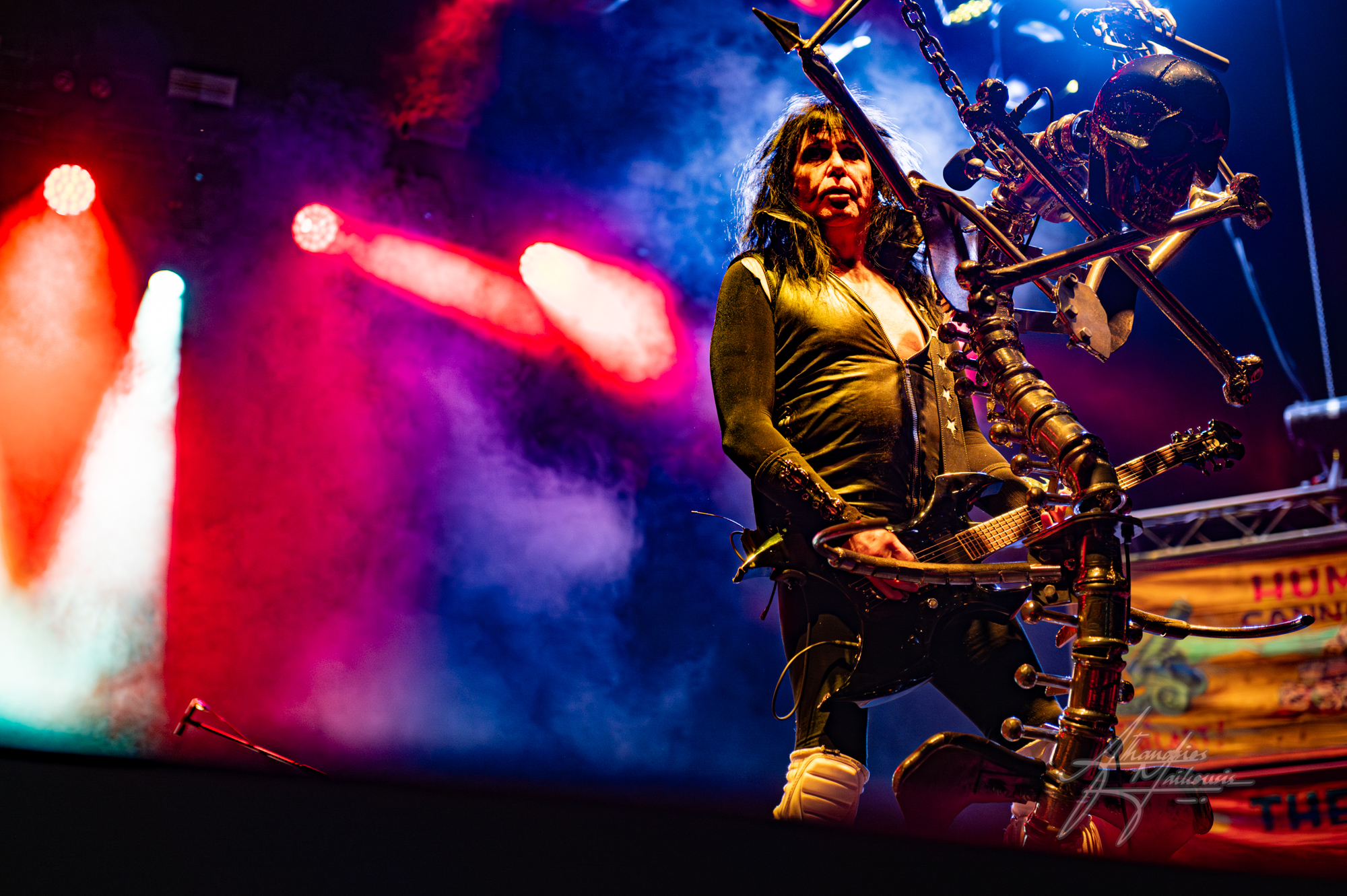 W.A.S.P. – Rockwave Festival 2025 @ Terra Vibe (14/7): Οι παλιοί λύκοι δεν μασάνε ούτε στα 70