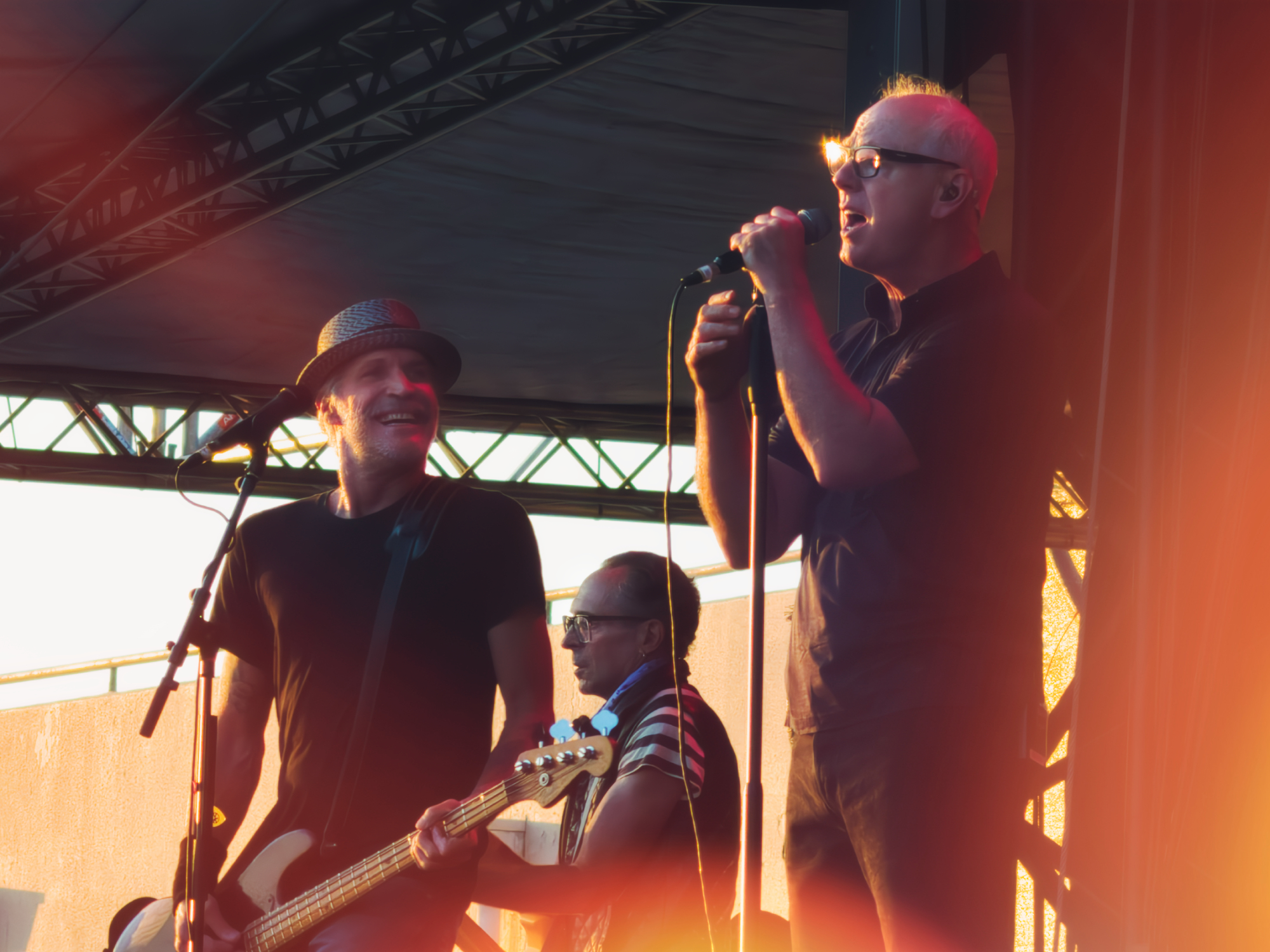 The Offspring, Bad Religion & High Vis στην Πλατεία Νερού: η βραδιά που το punk απέδειξε ότι είναι πιο ζωντανό από ποτέ